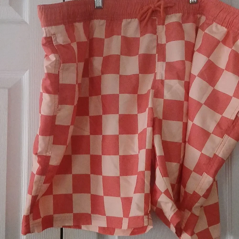 MAD  Engine peach orange checker board pattern swim trunks Sz XXL NWT